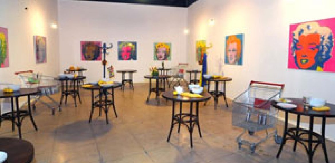 Expozitie Andy Warhol la Sala Dalles