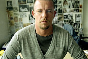 Alexander McQueen: 1969-2010