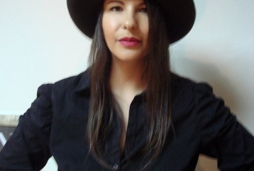 Gabriela Dumitran – palarii made-to-measure
