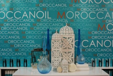 Stralucire extrema si un par perfect hidratat: Moroccanoil Glimmer Shine