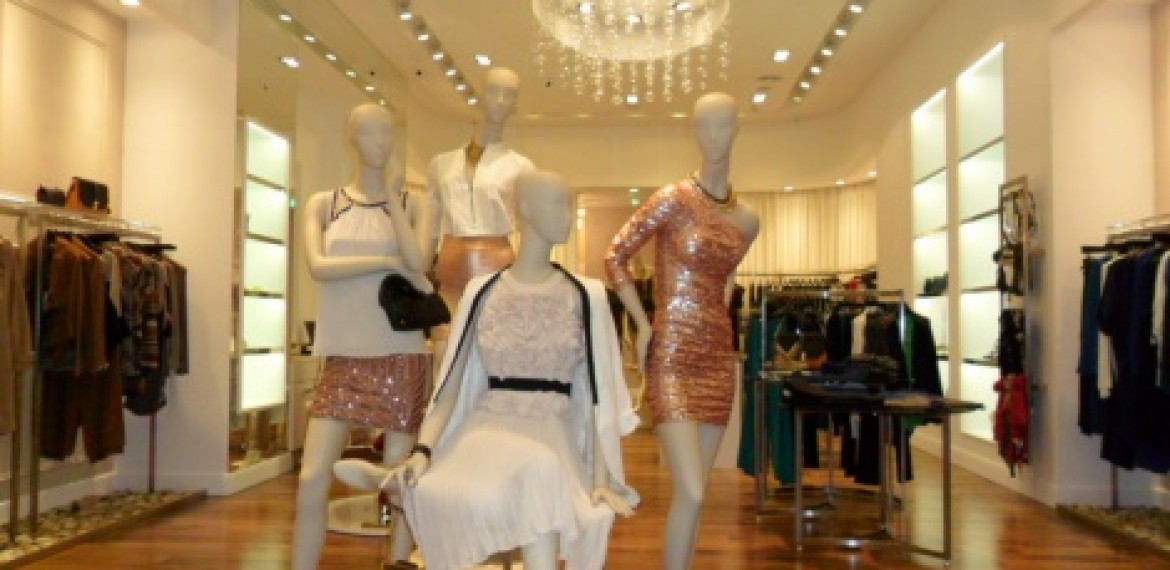 BCBG Max Azria toamna-iarna 2012-2013 si primul boutique in Romania