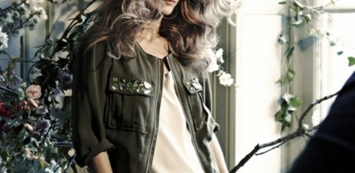 Tendinte primavara-vara 2013: Vanessa Paradis si Conscious Collection H&M