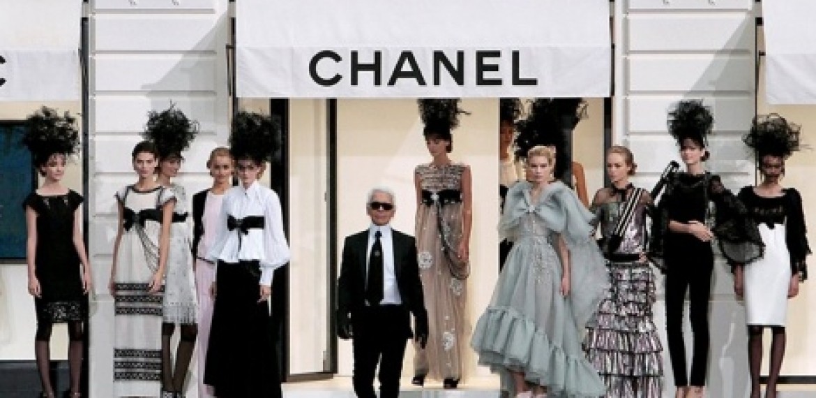 La multi ani, Karl Lagerfeld
