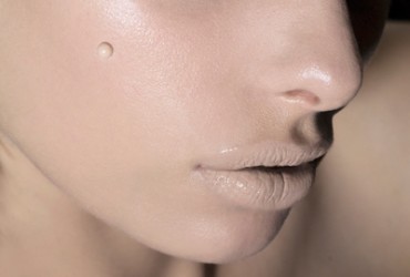 Skin Veil Foundation (Ellis Faas): adaptabilitate ridicata si tinuta impecabila