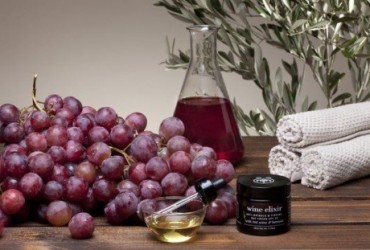 Apivita Wine Elixir: secretul vinului rosu in cosmetica