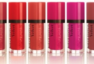 Rouge Edition Velvet (Bourjois): texturi catifelate pentru un finish mat