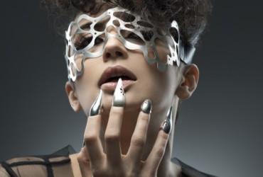 Clipul Extreme Love (Moogu Contemporary Jewellery) inscris in competitia MOOZA Pop Up Store