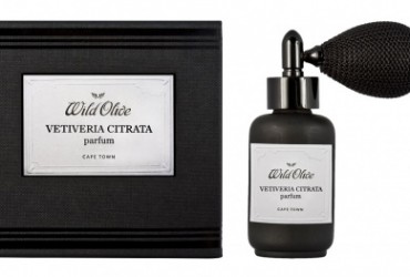 Vetiveria Citrata (Wild Olive African Artisans): o partitura olfactiva suspendata intr-o reverie suava