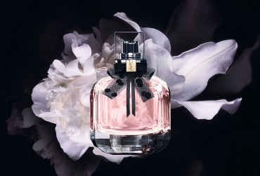 Mon Paris by YSL: legaturi amoroase derulate pe sansonete olfactive moderne