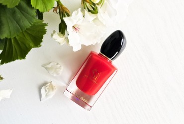 Si Passione: un nou capitol de seductie olfactiva semnat Giorgio Armani