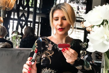 Frumusete custom-made: relansarea Rouge G de Guerlain, o declaratie de stil si eleganta la superlativ