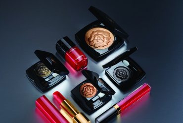 Collection Libre 2018, Maximaliste de Chanel: secretul unui machiaj plin de farmec si stralucire in prag de Sarbatori