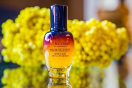 L’Occitane Immortelle Reset: un serum inalt performant, care actioneaza in timpul noptii pentru o piele perfect odihnita si luminoasa in zorii zilei