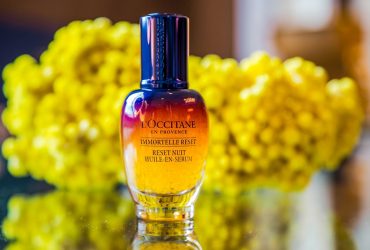 L’Occitane Immortelle Reset: un serum inalt performant, care actioneaza in timpul noptii pentru o piele perfect odihnita si luminoasa in zorii zilei