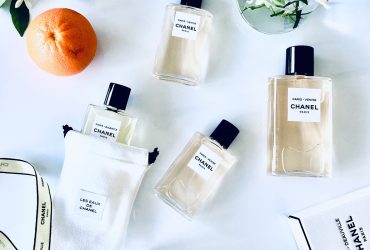 Les Eaux de Chanel – Le Voyage: pe urmele lui Gabrielle Chanel, de la Deauville la Biarritz, cu un popas pe Riviera