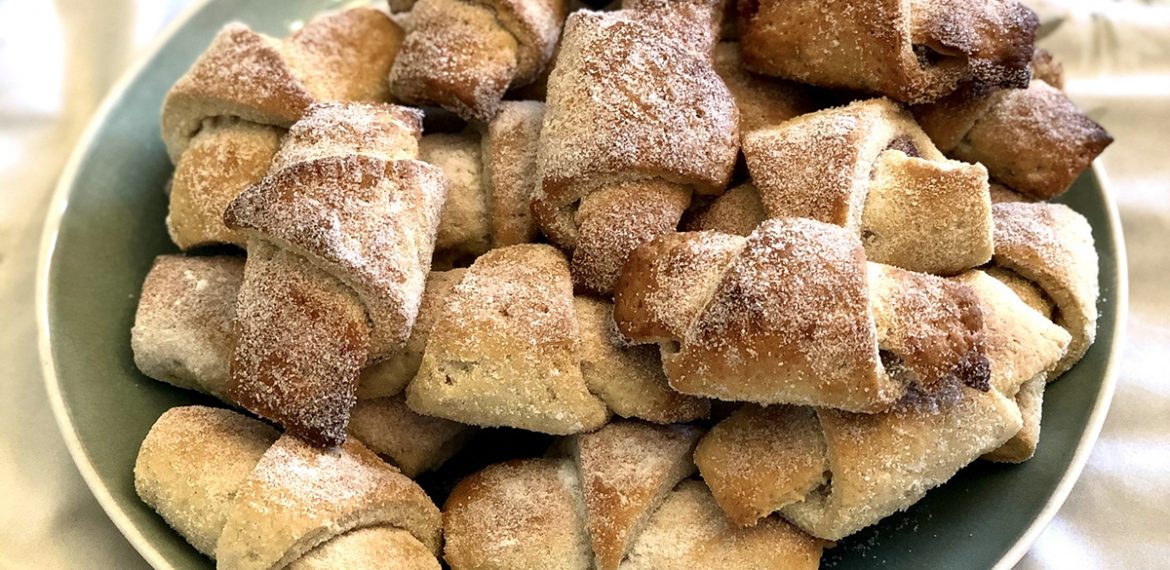Ladylike Gourmet: cornulete fragede cu gust de copilarie