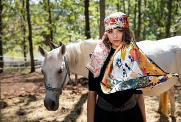 Traditie si multiculturalitate: Andrea Tincu a lansat “Poveste din Romania”, primul capitol dintr-o serie de colectii-capsula cu spirit atemporal
