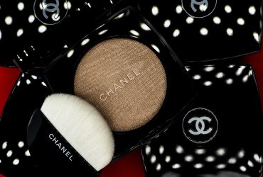 Chanel Poudre Lumiere: unul dintre cele mai adaptabile si permisive highlightere pe care le-am incercat vreodata