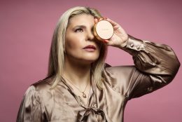 Doua produse de make-up Gucci pentru o experienta de frumusete remarcabila