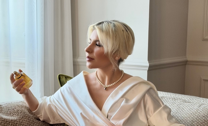 Miraj Perla: exercitiu de memorie olfactiva, feminitate si eleganta